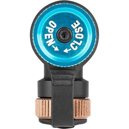 

Надувной насос Core CO2 с резьбой Blackburn, цвет One Color