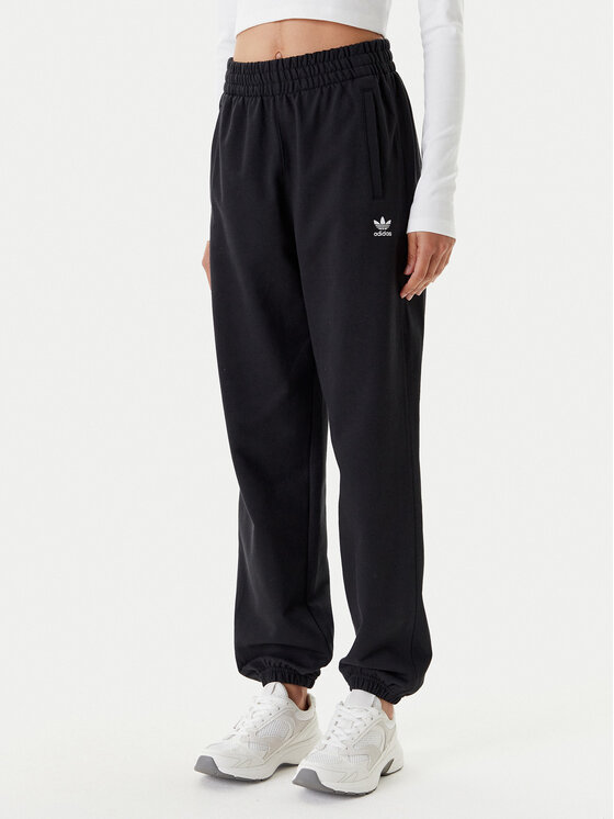 

Свободные спортивные штаны Essentials French Terry IW0952 Adidas, черный