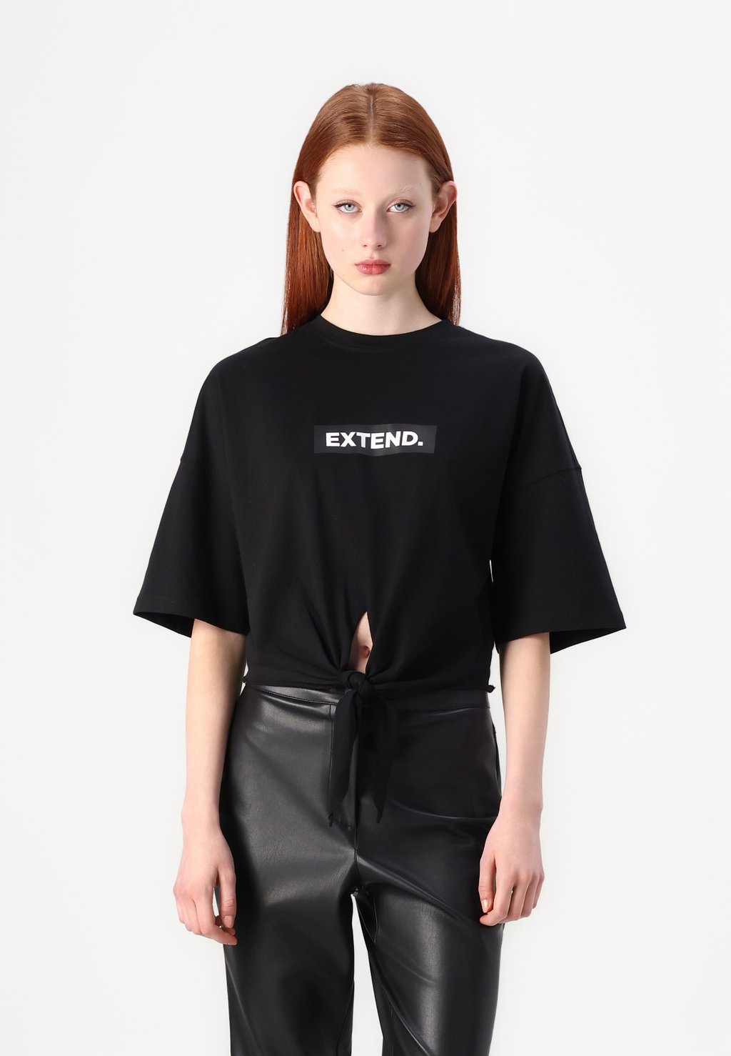 

Футболка с принтом ONLSERENA LIFE O NECK KNOT ONLY, черный