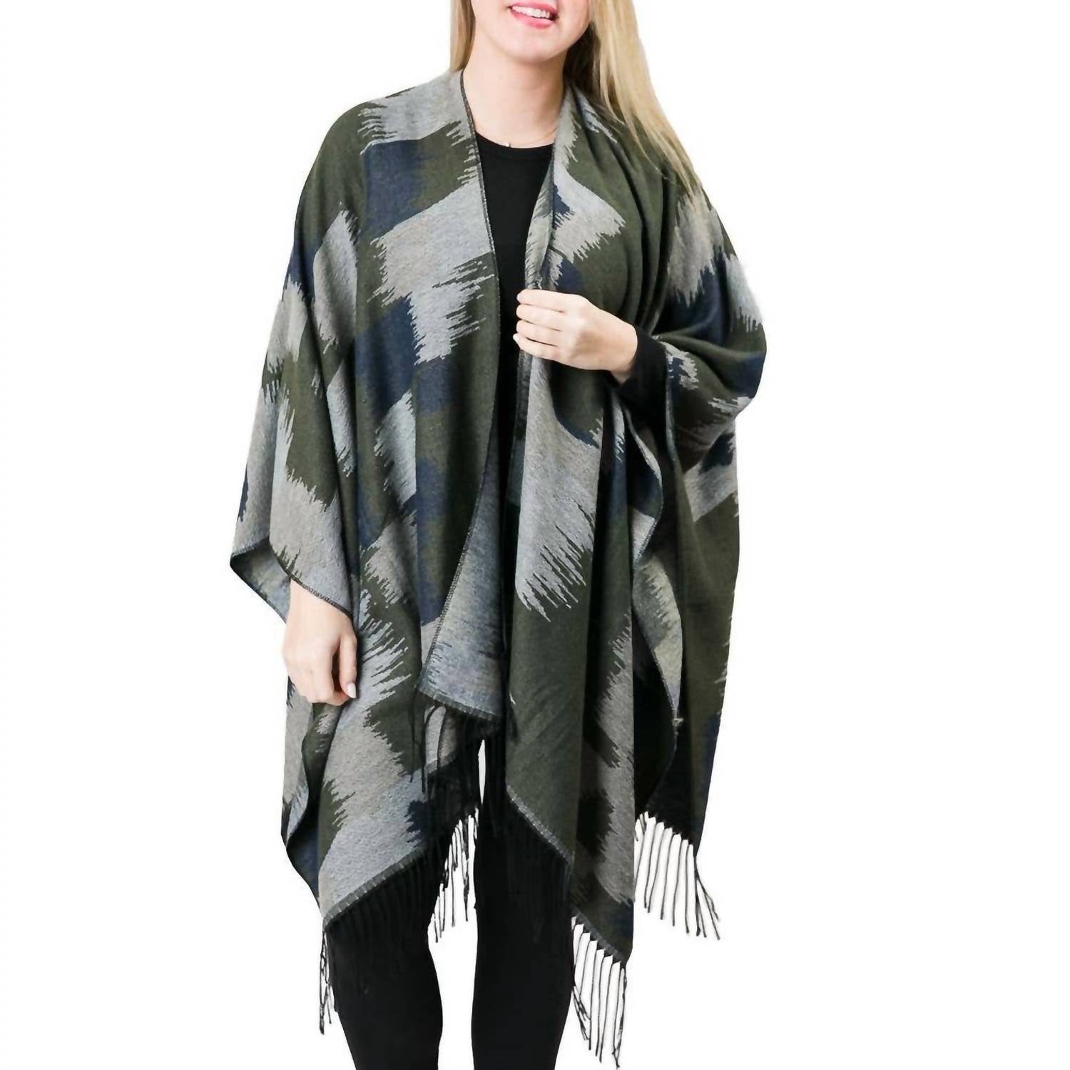 

Шаль-халат с бахромой и принтом Southwest в цвете Ruana Olive Green Top It Off