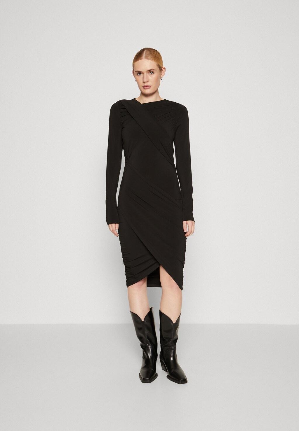 

Платье-футляр Slfdemi Dress Selected Femme, черный