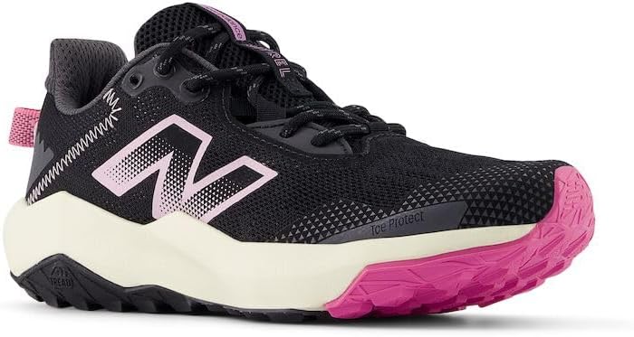 Детские кроссовки New Balance Dynasoft Nitrel V6 на шнуровке (унисекс), черный/розовый — фото 4