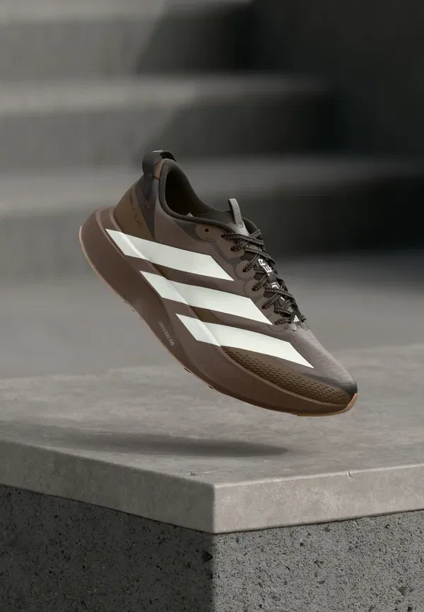 Кроссовки Adidas Performance Adizero evo sl atr m, земляные слои/офф-вайт/теплый песчаник