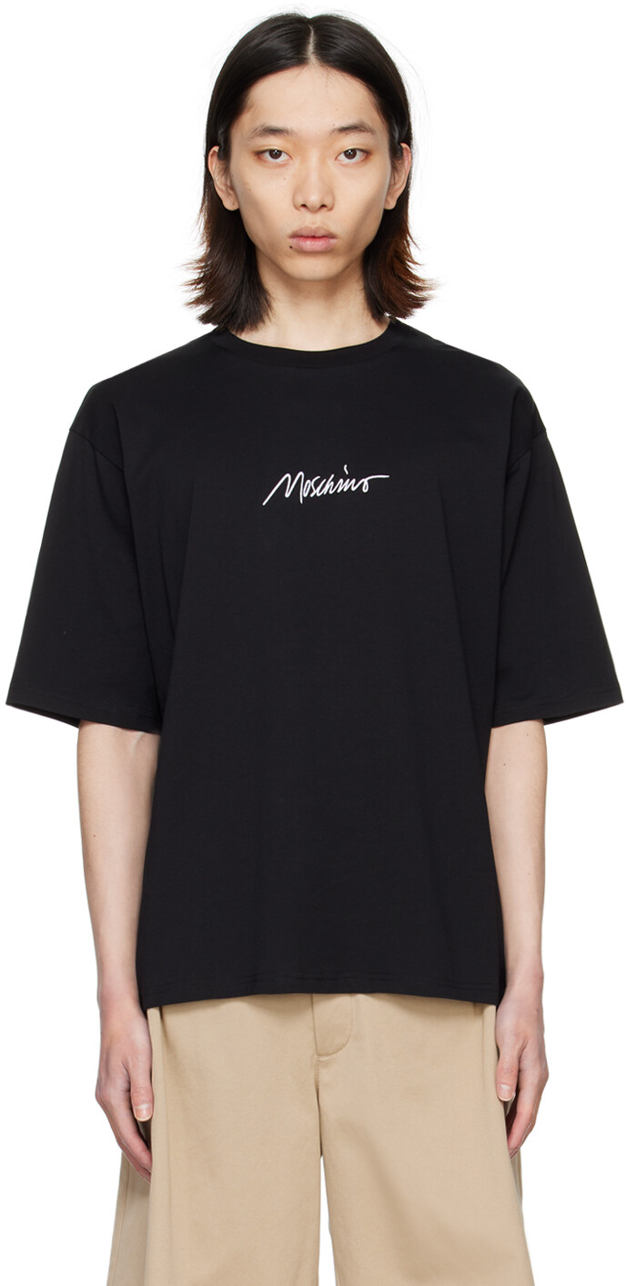 

Черная футболка с вышивкой Moschino