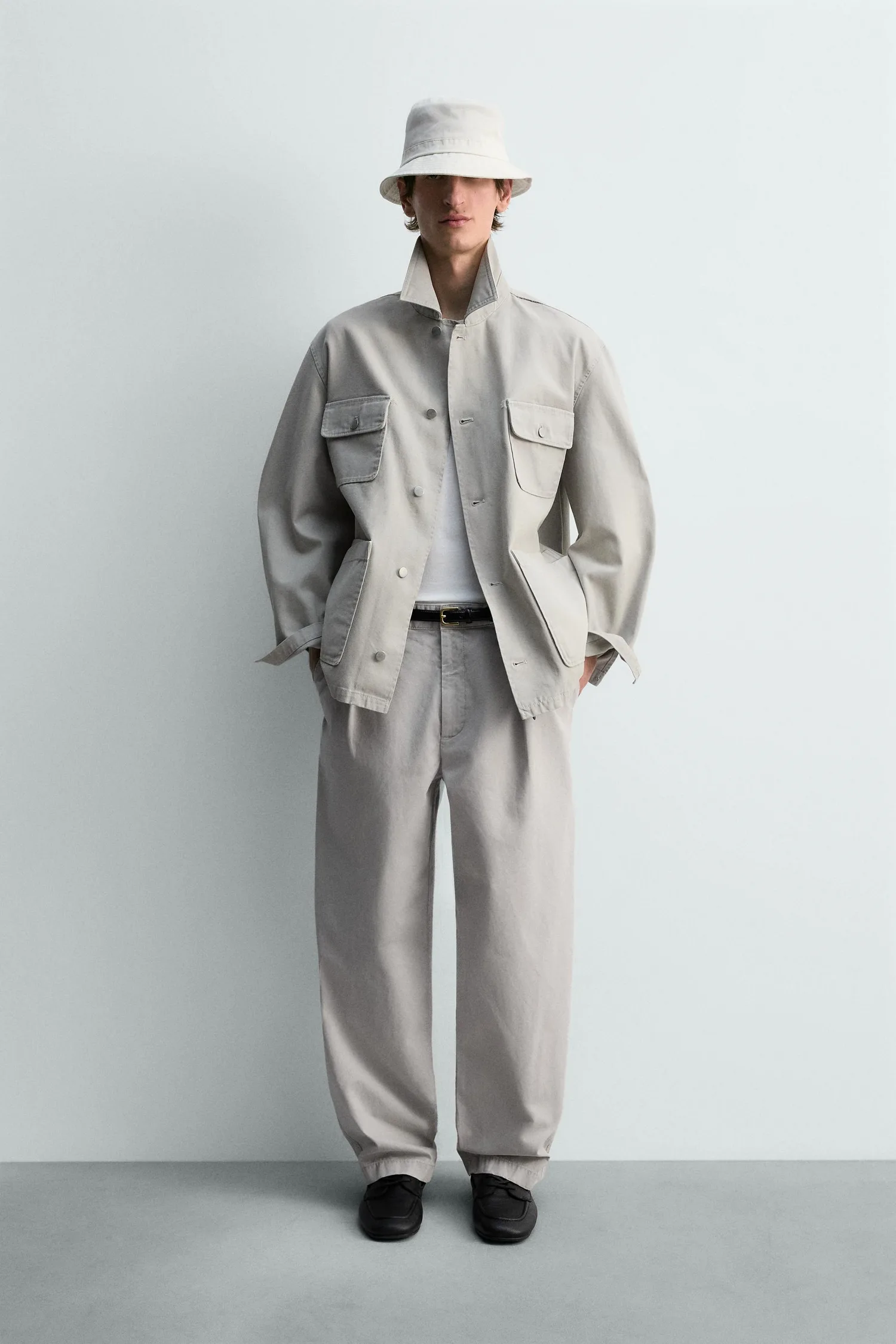 Куртка свободного кроя, из выстиранной ткани, с карманами Zara, серый/синий