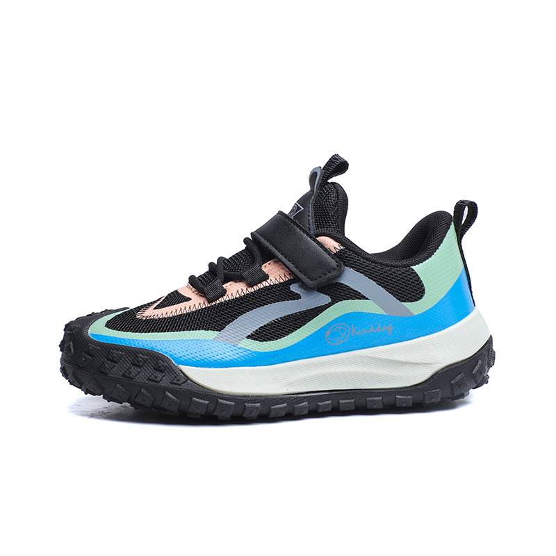 

Детские кроссовки Anti-Kick Low Top для активного отдыха KINDDOG, черный