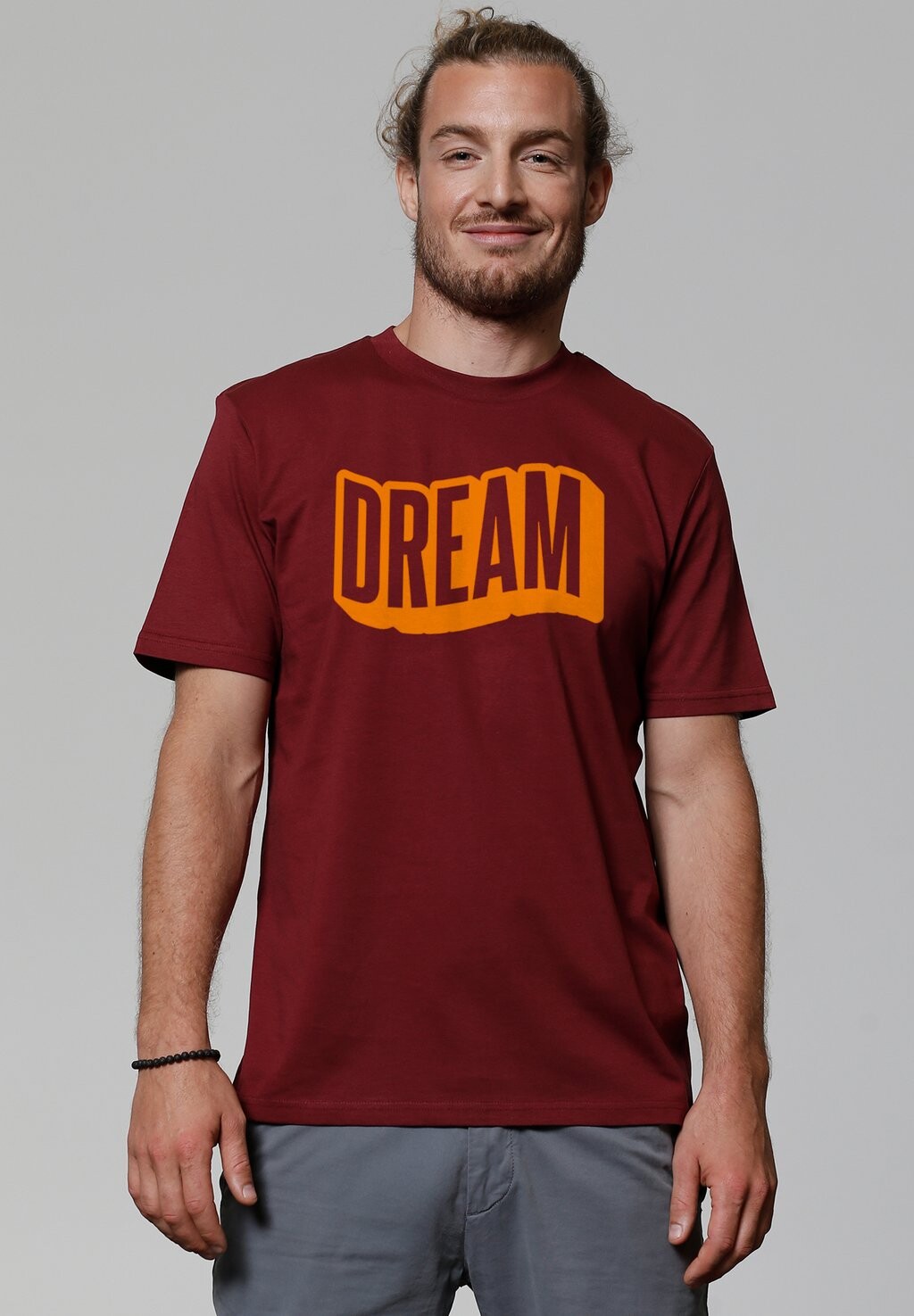 

Футболка с принтом DREAM watapparel, темно-красный