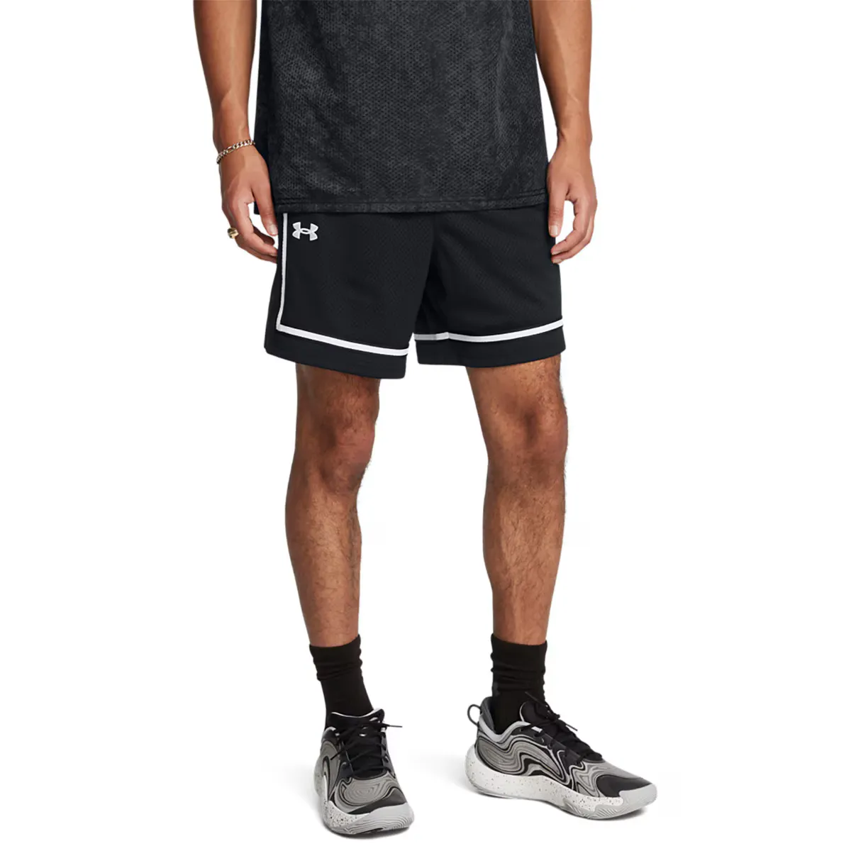 

Мужские ua Zone Pro 7" Mesh Short-Blk Under Armour Мужские баскетбольные шорты, чёрный