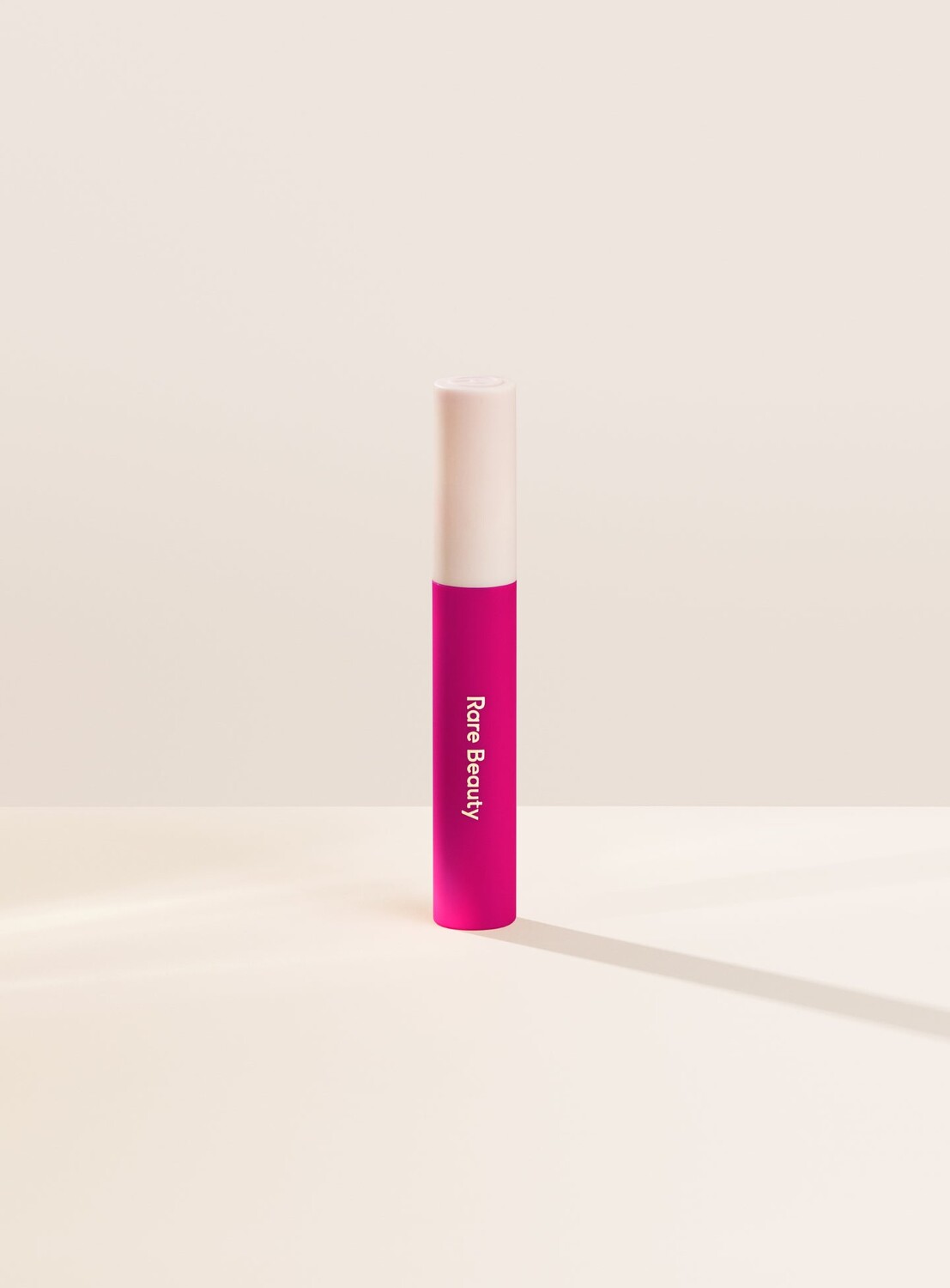 

Матовый крем для губ Lip Soufflé Rare Beauty, цвет ascend/deep fuchsia