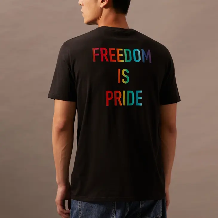Футболка Rainbow Series унисекс космический черный Calvin Klein, черный — фото 3