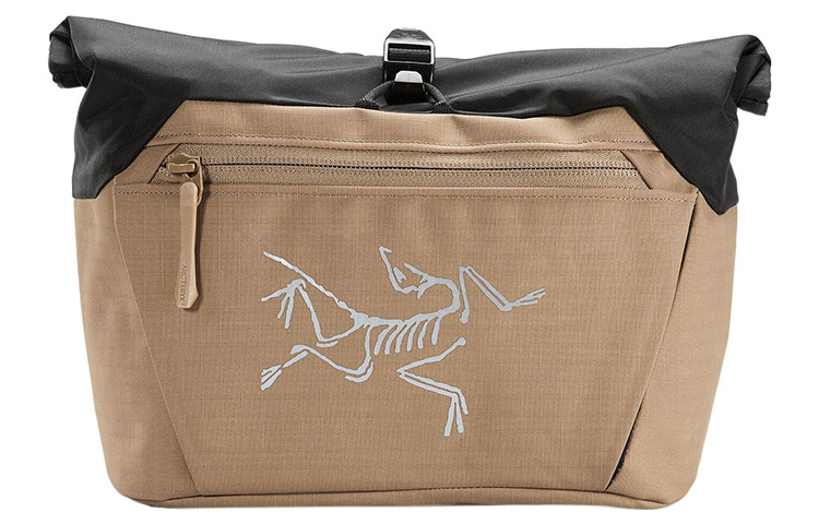 

Нейлоновая клатч большого размера унисекс коричневый Arcteryx