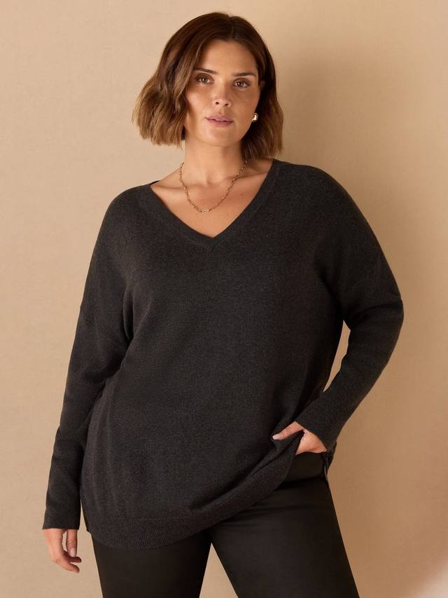 

Свитер с V-образным вырезом и заниженной линией плеча Live Unlimited, Dark Grey