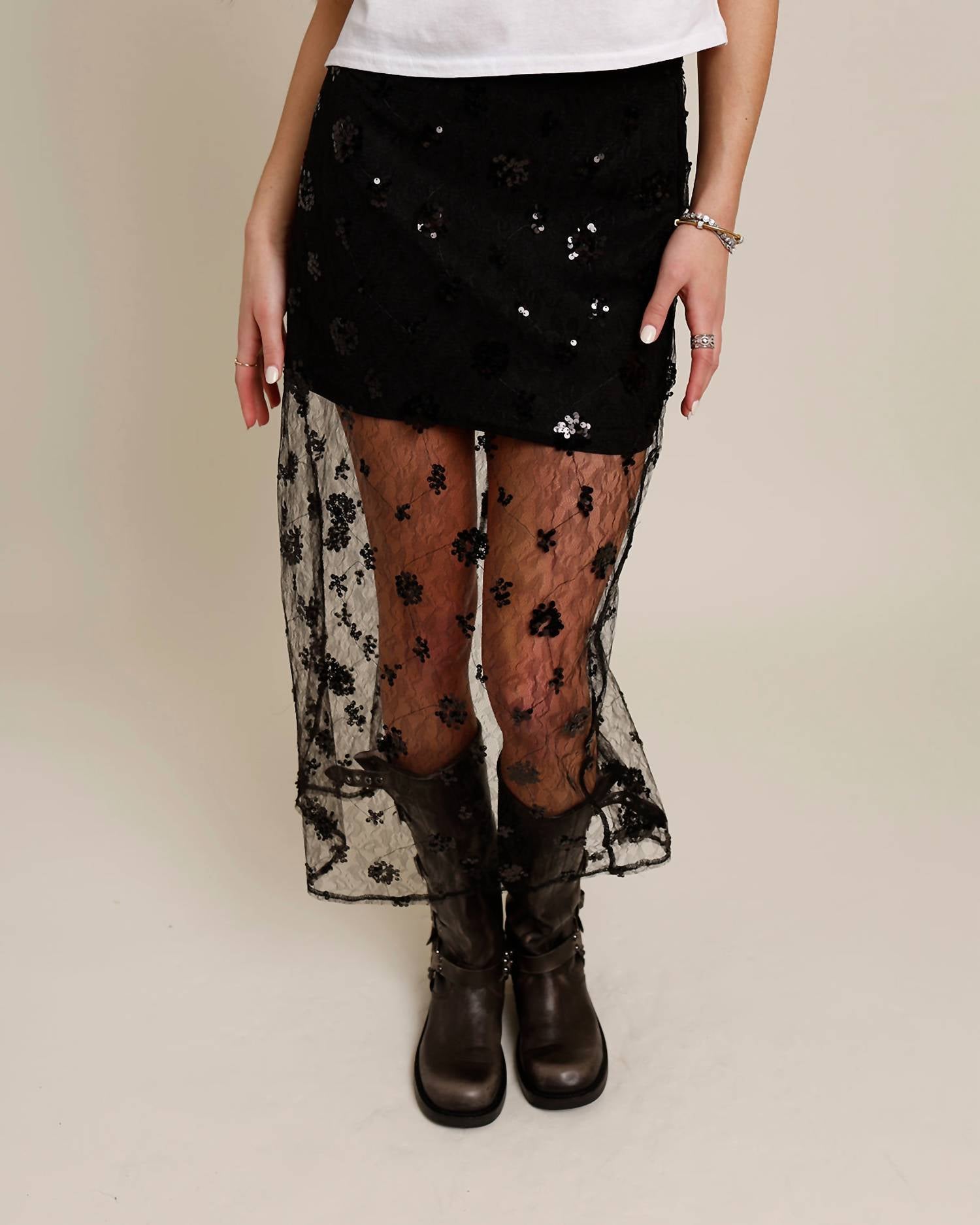 

Черная кружевная миди-юбка Show Off Mimosa