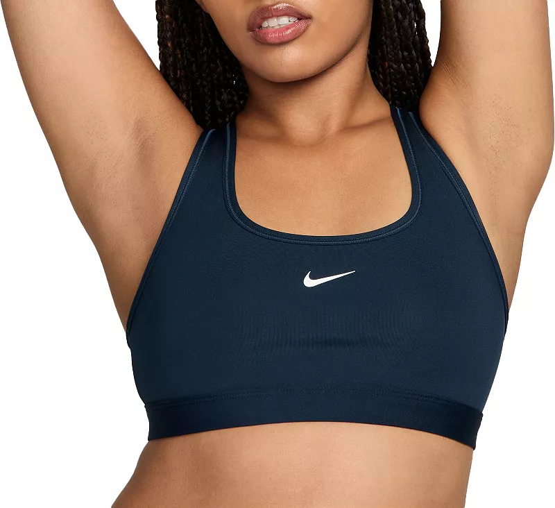 

Женский спортивный бюстгальтер без подкладок с легкой поддержкой Nike Swoosh Light, цвет Armory Navy