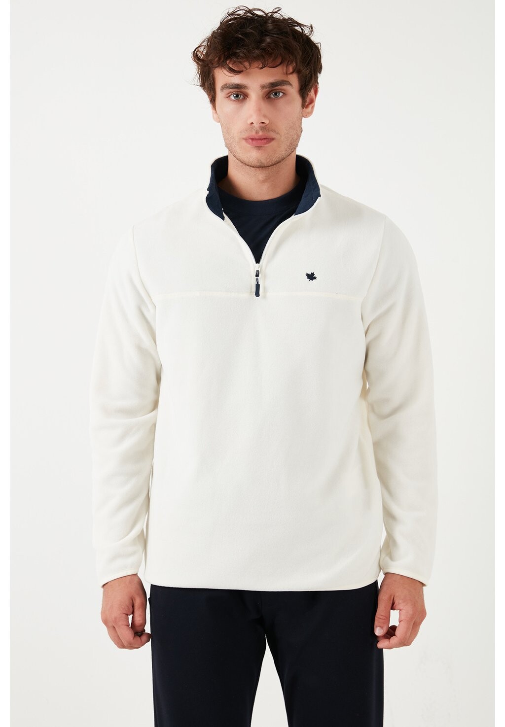 

Флисовый джемпер SLIM FIT Buratti, молочный