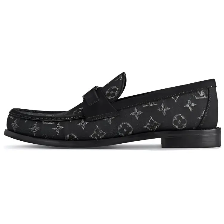 

LOUIS VUITTON Мужские черные туфли Major Loafers