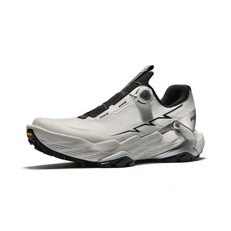 Мужские кроссовки DU BOA для бега низкие Cloud White Metallic Silver/Ink Black KAILAS FUGA, Unbleached Original Color/Slate Blue — фото 4