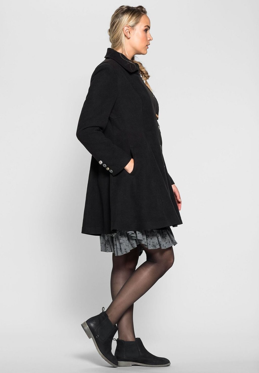 

Короткое пальто Sheego, черный