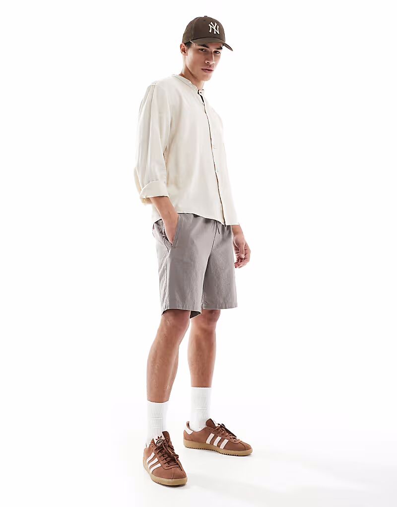 

Pull&Bear льняная фактурная рубашка с длинными рукавами бежевого цвета