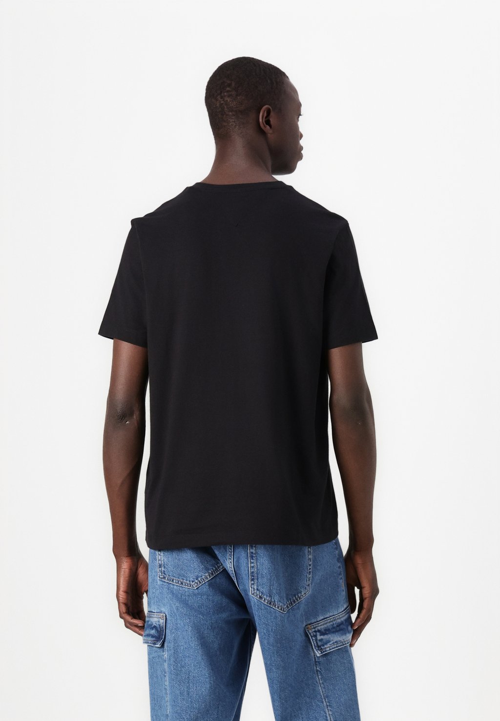 Базовая футболка ESSENTIAL V NECK Tommy Hilfiger, черный — фото 3
