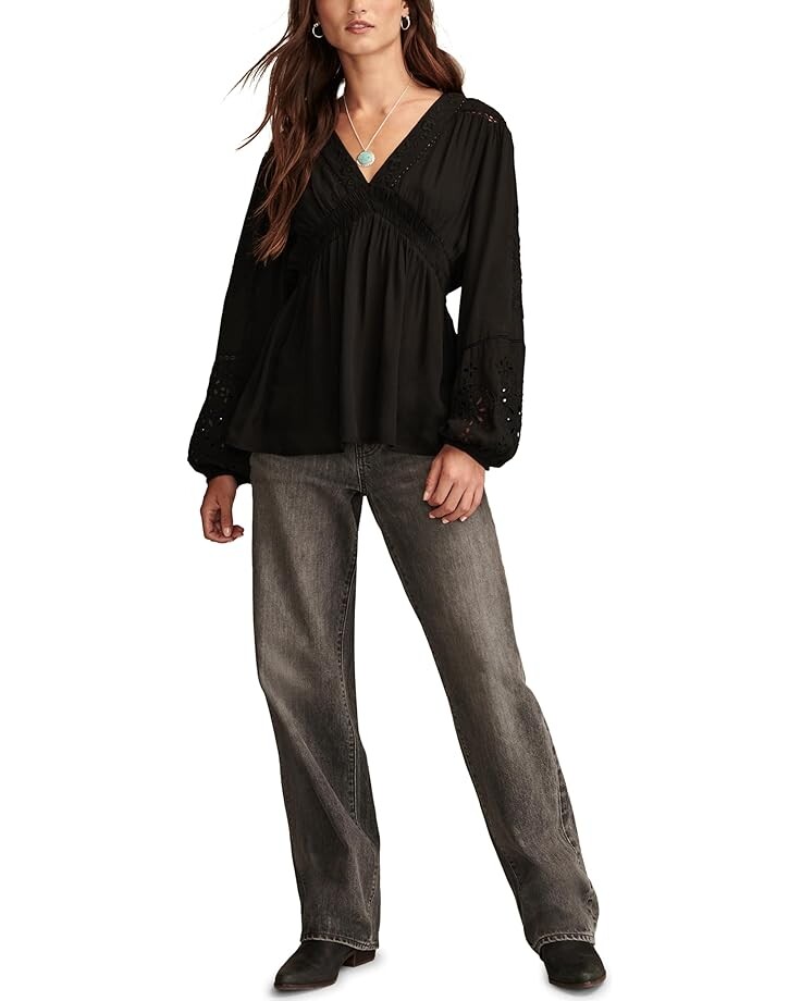 

Топ Lucky Brand Ott Cutwork Smocked Top, цвет Caviar