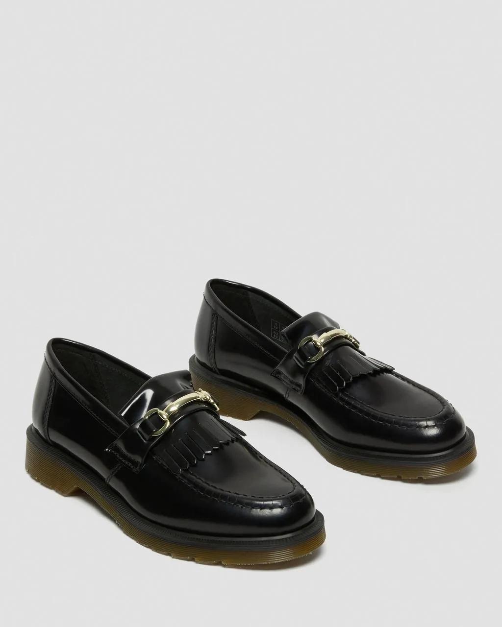 Dr. Martens Adrian Snaffle Гладкие кожаные лоферы-килти, цвет Black — Polished Smooth — фото 4