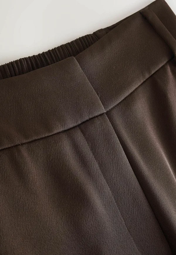 Укороченные широкие брюки с эластичной задней частью Next, Chocolate Brown — фото 4