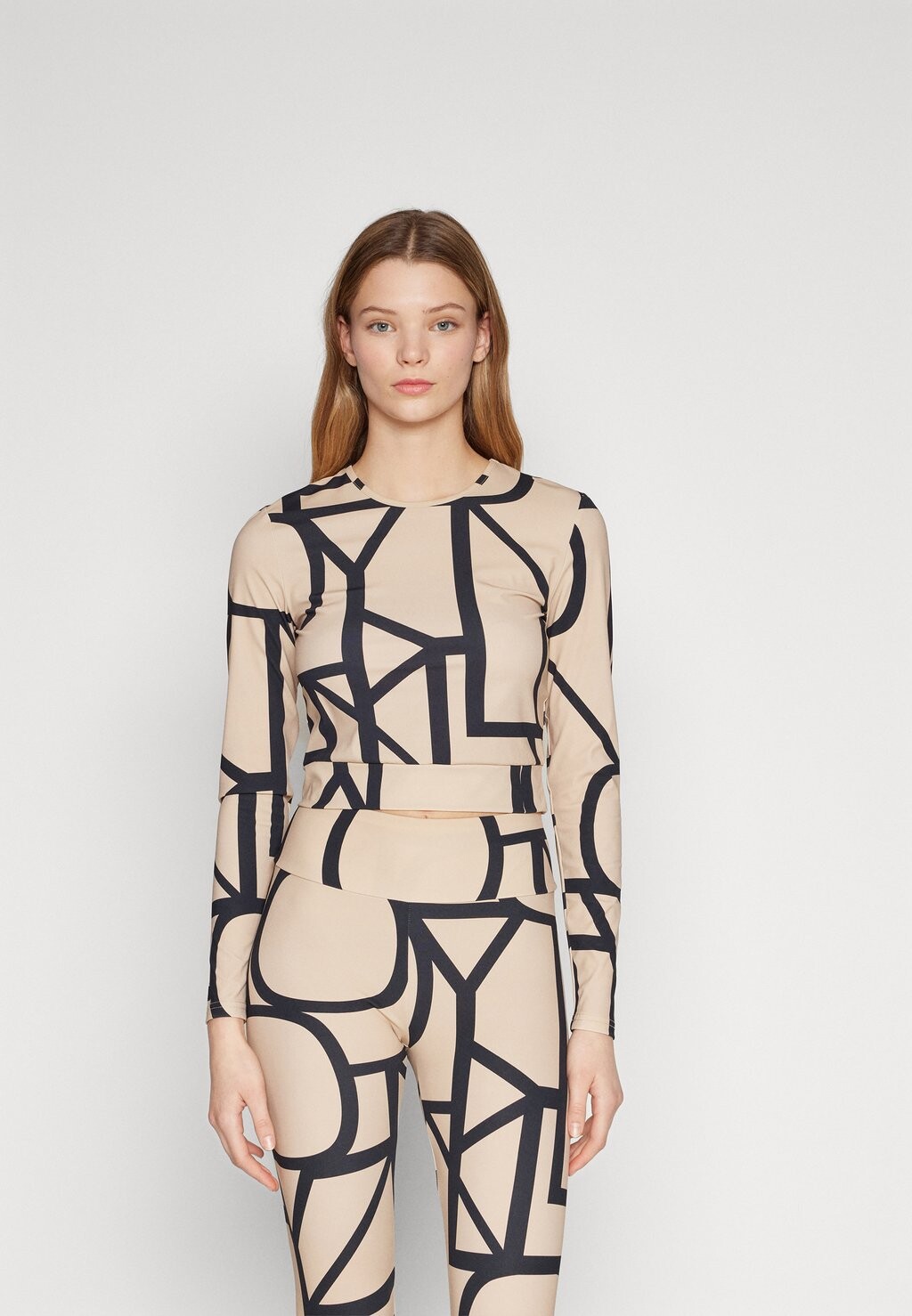 

Футболка с длинным рукавом Onlkim ONLY, цвет beige/black
