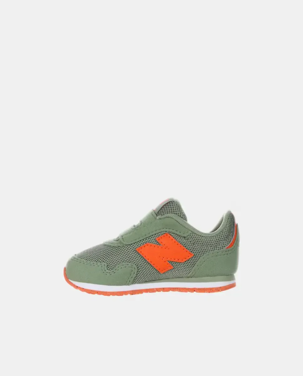 Детская повседневная кроссовка 323 на застежках-липучках Hook & Loop от New Balance, оливковый — фото 2