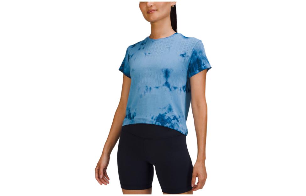 

Футболка женская Lululemon, Rain Stripes Marble Dye Tide Water Cyan