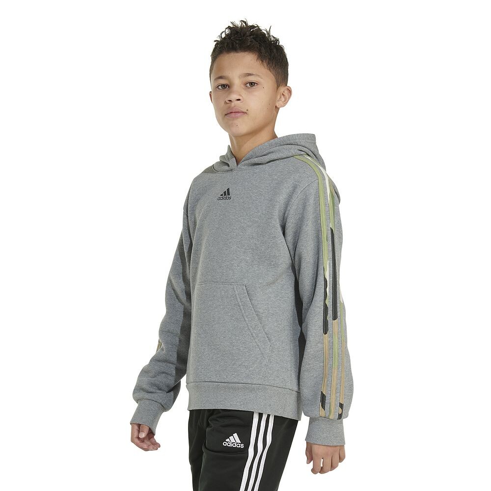 

Худи Adidas Camo Stripe в цвете Regular и Husky для мальчиков 8–20 лет, цвет Charcoal Grey Heather