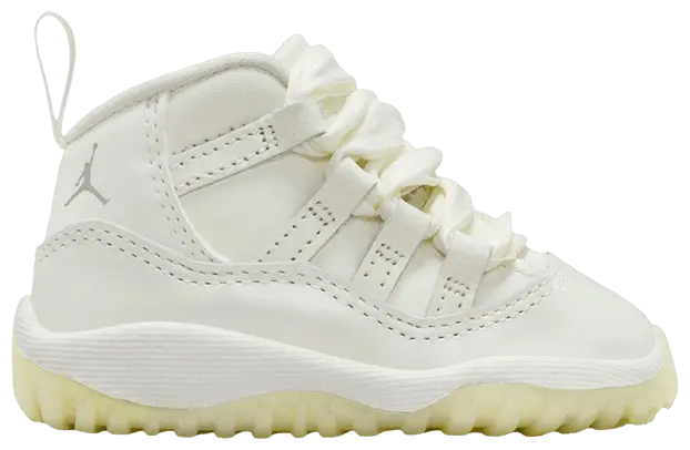 

Кроссовки Air Jordan 11 Retro TD, белый