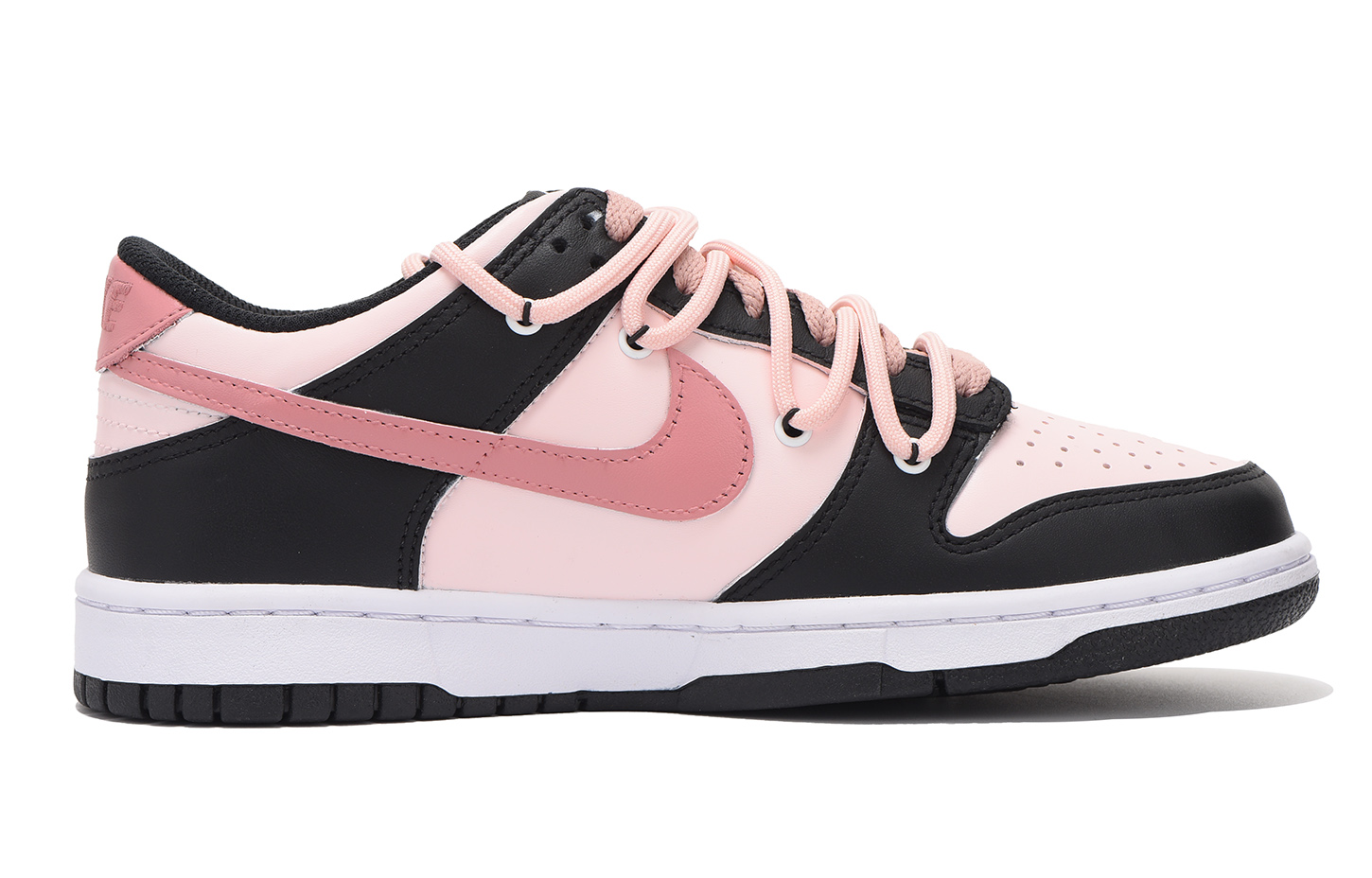 

Кроссовки Nike Dunk Skateboard Shoes Women's Low-Top Pink