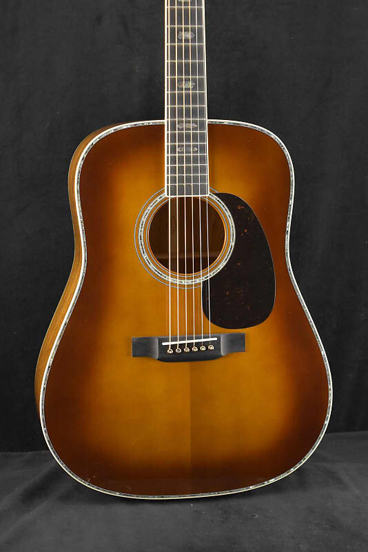 

Акустическая гитара Martin Custom Shop Dreadnought Guatemalan Rosewood 1933 Ambertone