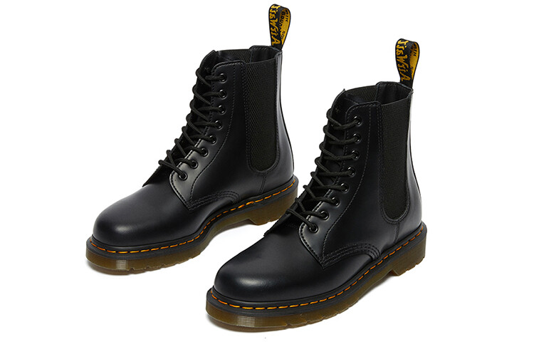 Ботинки Dr. Martens Harper на шнуровке Dr.Martens
