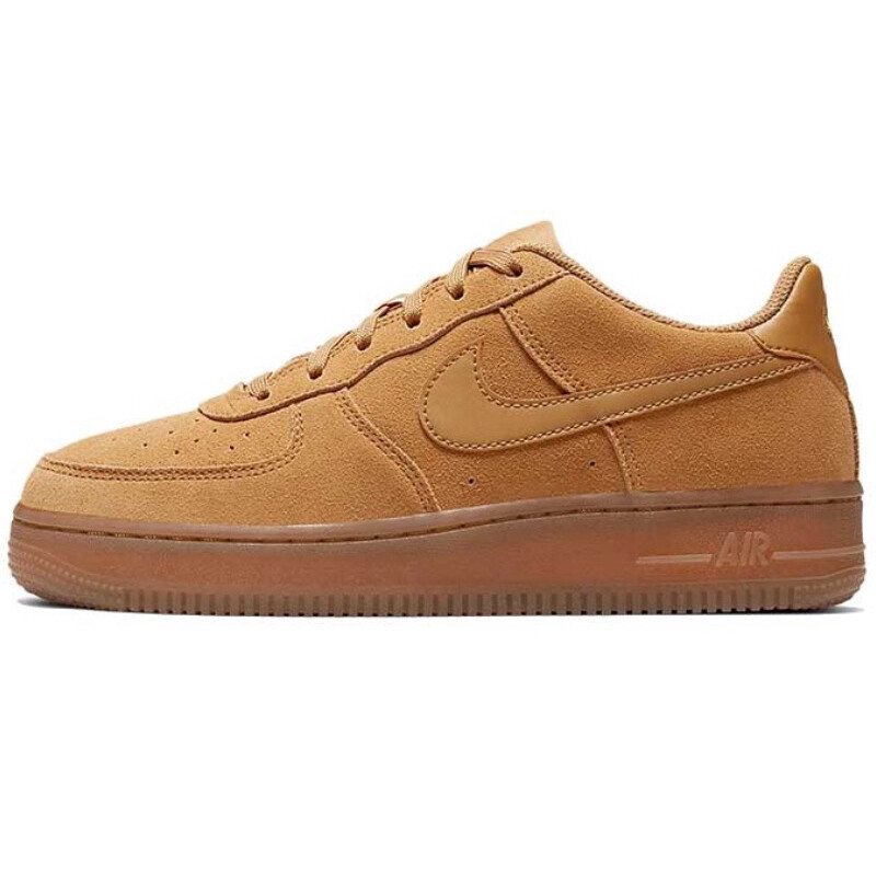 

Кроссовки Nike Air Force 1,