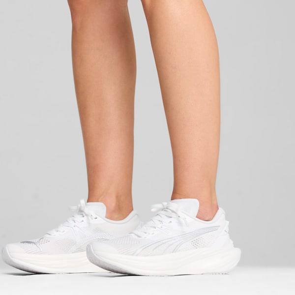 Женские кроссовки для бега по шоссе Deviate Nitro 3 Puma, белый — фото 2