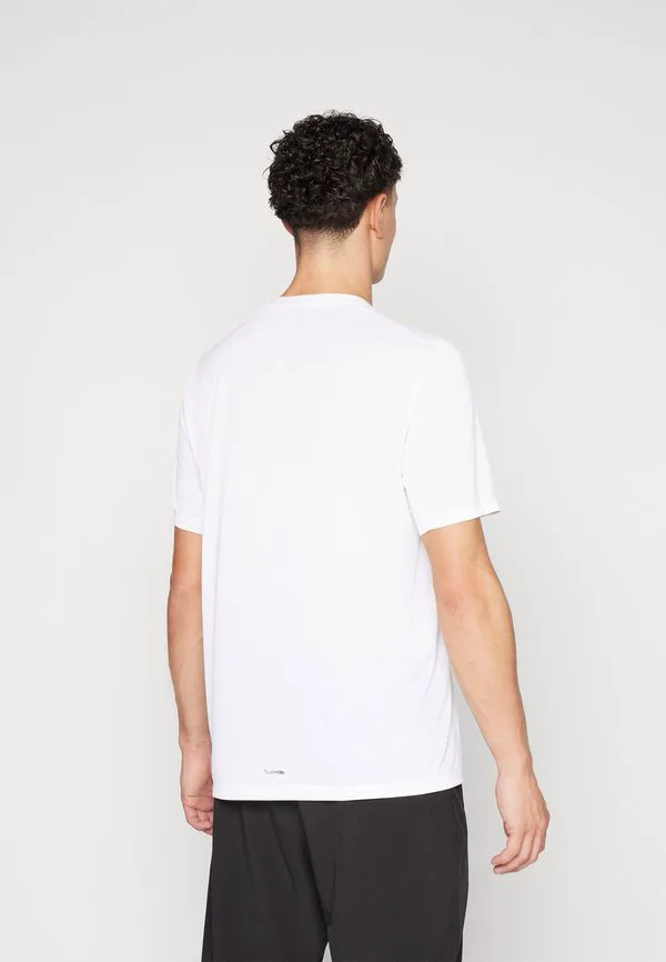 Спортивная футболка log tech Adidas Terrex, White — фото 3