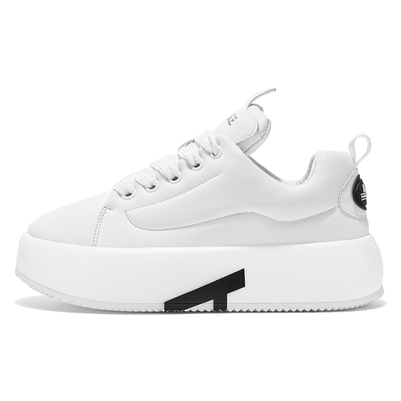 

Износостойкие низкие мужские кроссовки GNVA, White