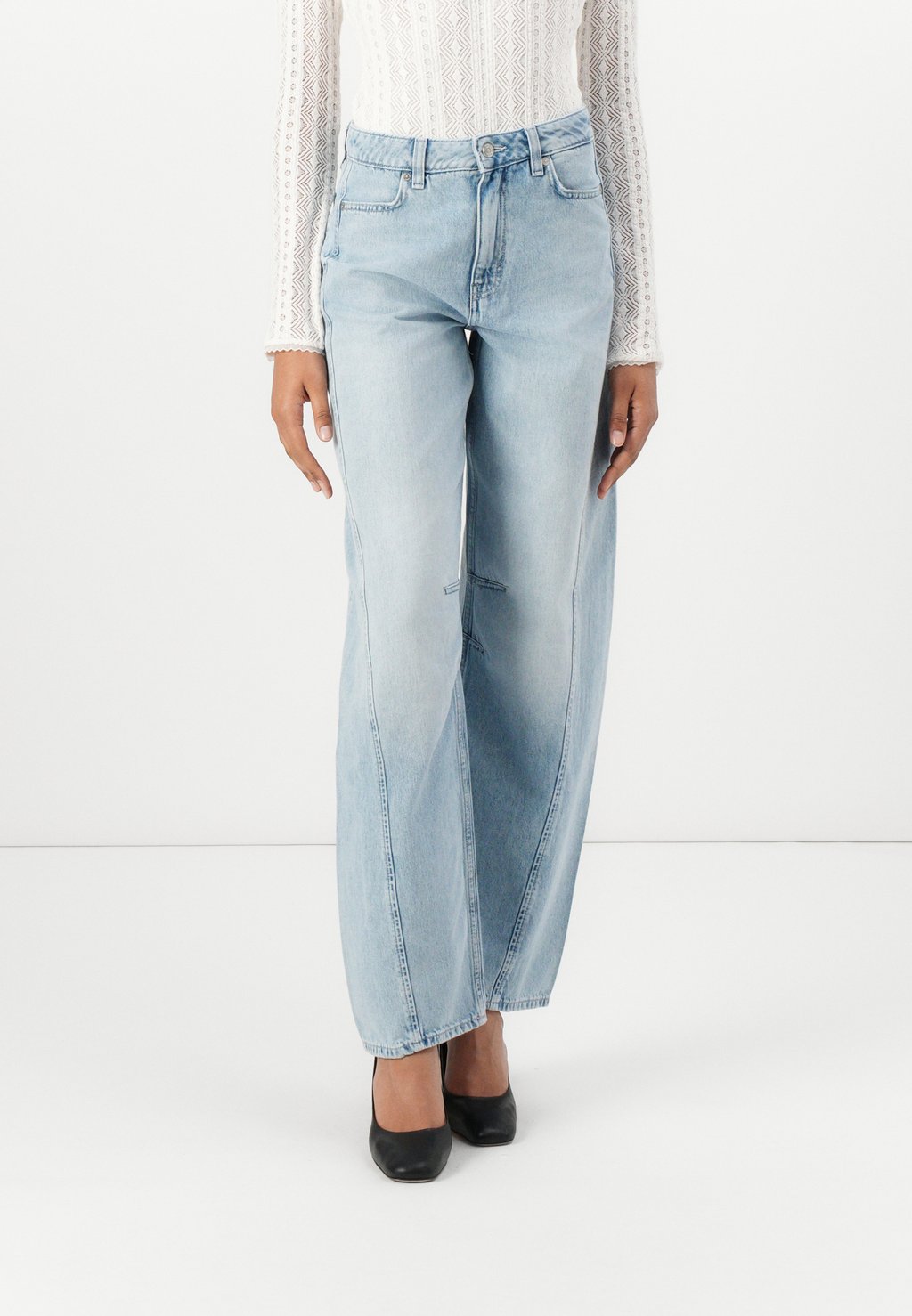 

Джинсы свободного кроя BALOON BOSS, цвет Light Blue Denim