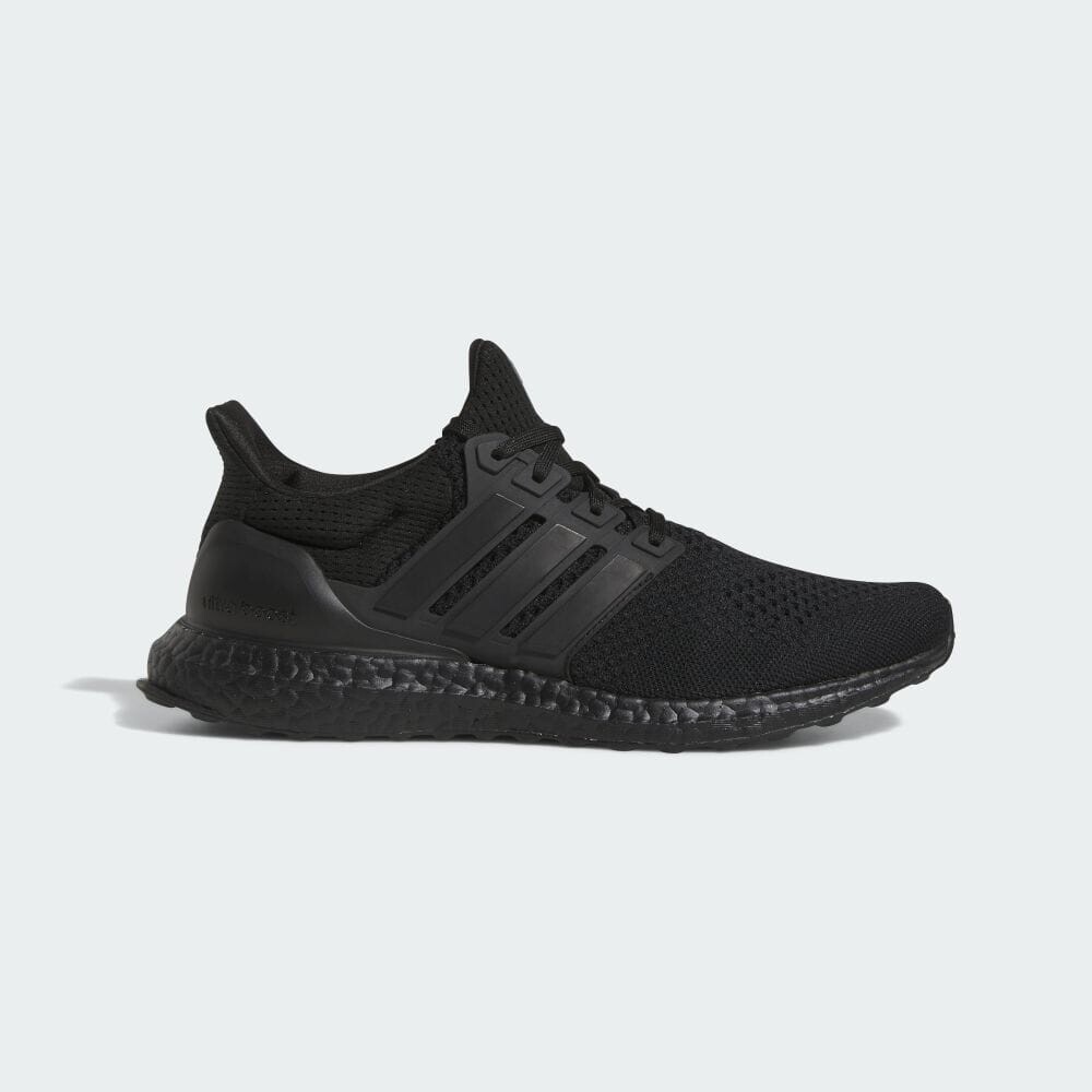 

Кроссовки Adidas ULTRABOOST 1.0, цвет Black/Beam Green