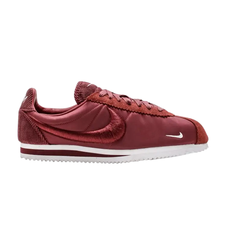 

Кроссовки NikeLab Classic Cortez SP, красный