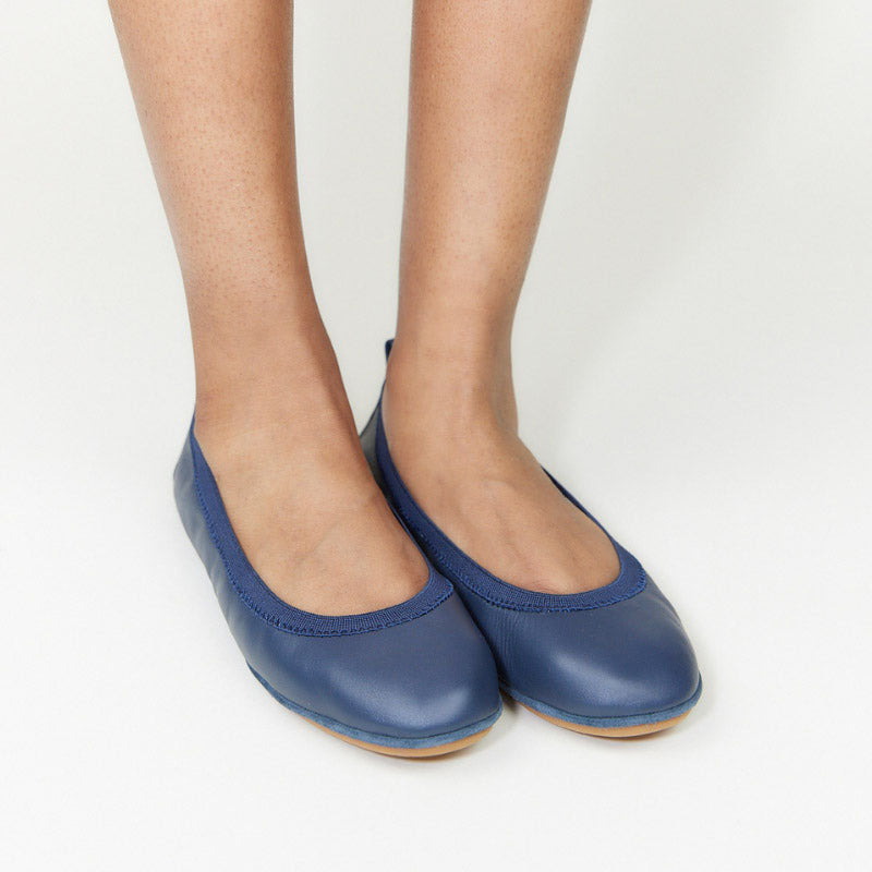 Балетки Samara Foldable Ballet Flat из темно-синей кожи Yosi Samra