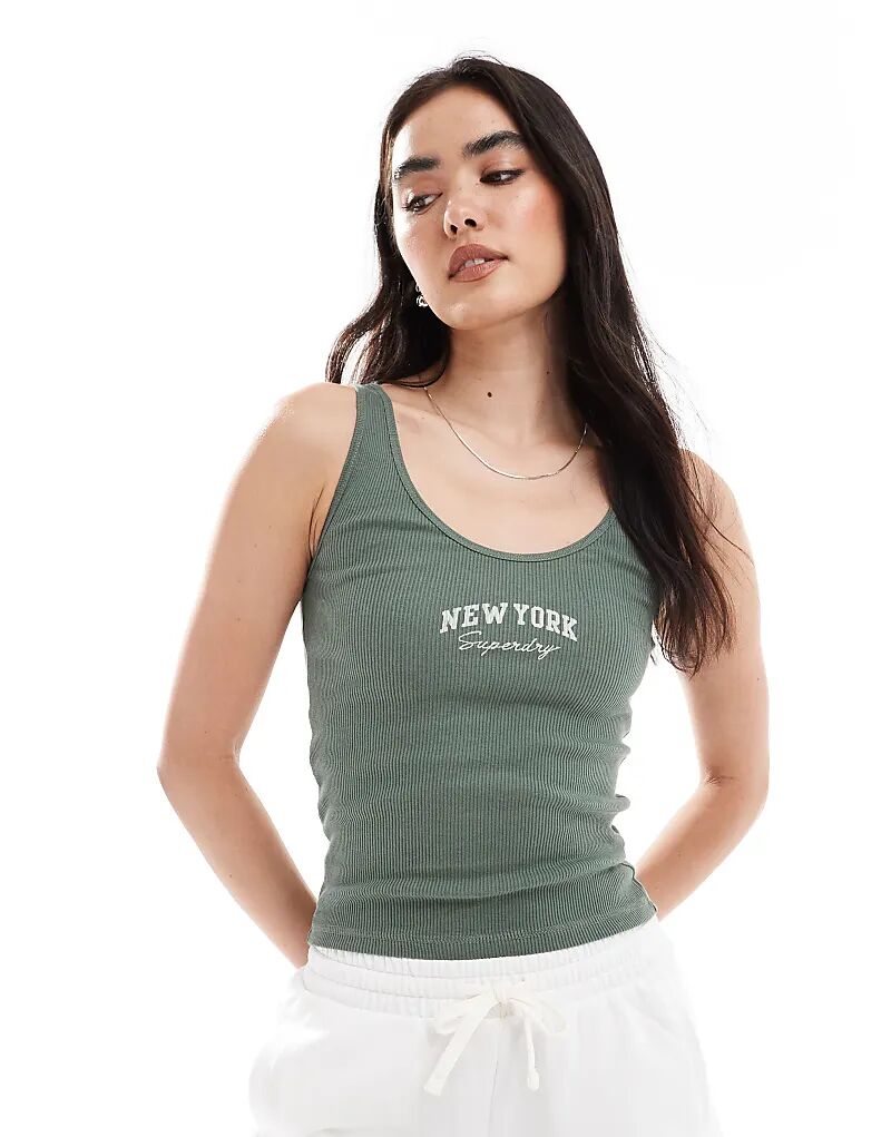 

Жилет Superdry Athletic Essentials с графическим принтом в цвете хаки