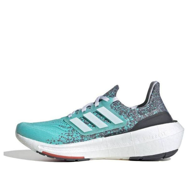 

Кроссовки ультрабуст лайт Adidas, синий