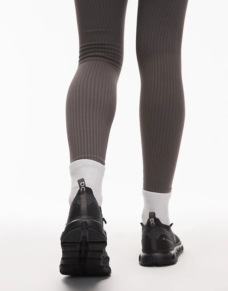 Кроссовки ON Cloud 6 Versa на каждый день черного цвета On Running — фото 3