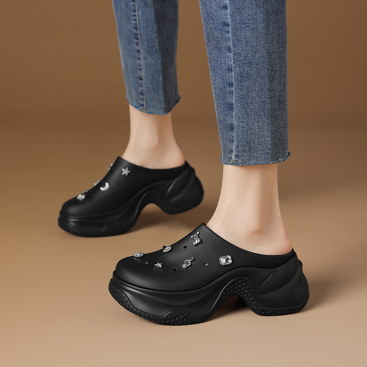 Rosa Bianca Женские сабо черные с овечьей стелькой, цвет Black (Sheepskin Insole) — фото 3