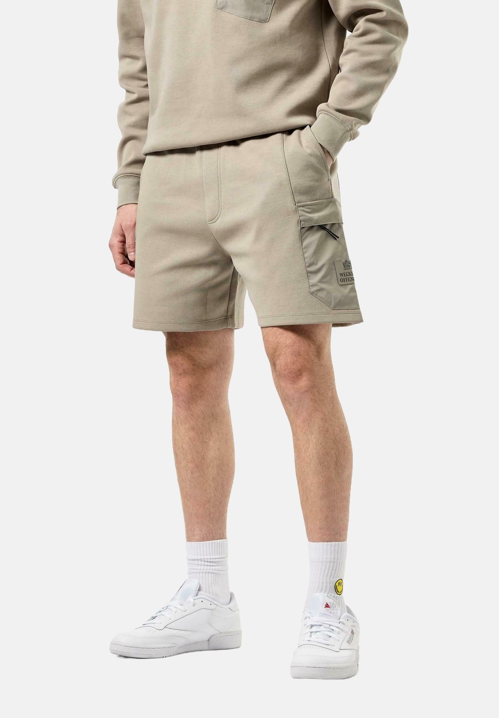 

Шорты CALETA OVERLAY - Tracksuit bottoms Weekend Offender, коричневый