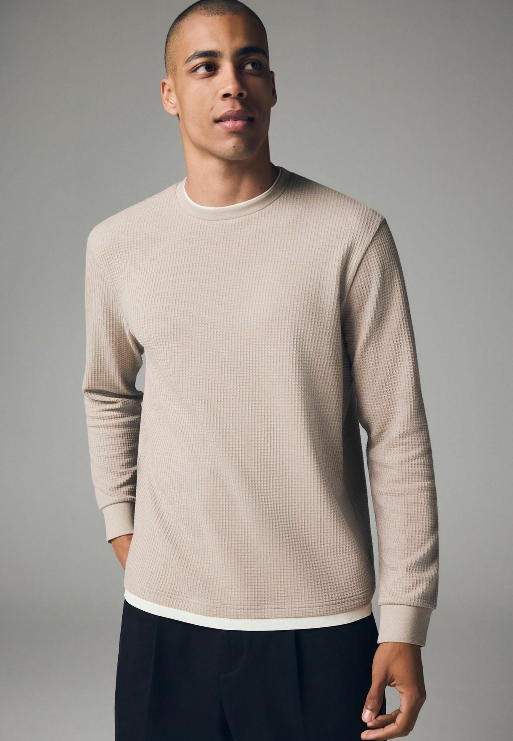

Свитер TEXTURE LONG SLEEVE MOCK LAYER Next, бежевый