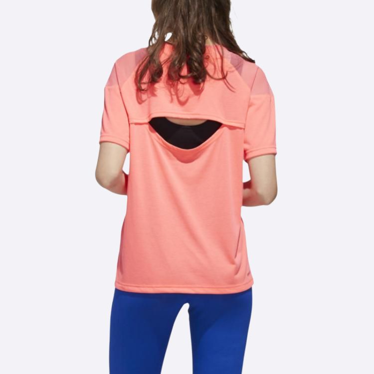 Женская розовая футболка AEROREADY Adidas — фото 3
